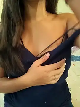 Meenakshi  online show from 12/13/24, 01:48