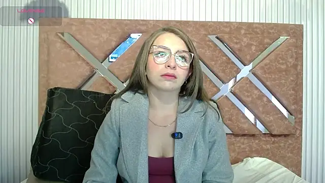  isaabellaa online show from 06/04/26, 01:28