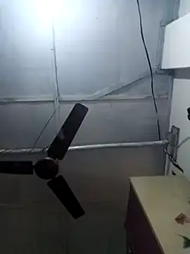 Snapshot of Queen_suman chatting on 01/31/25, 09:05 Queen suman online show from 01/31/25, 09:05