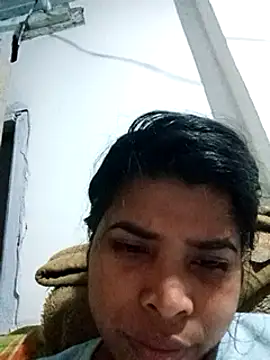 Snapshot of Queen_suman chatting on 02/05/25, 11:34 Queen suman online show from 02/05/25, 11:34