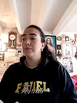 Snapshot of skayhot_ chatting on 01/24/25, 01:47 skayhot online show from 01/24/25, 01:47