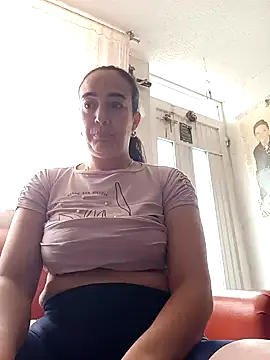 Snapshot of skayhot_ chatting on 02/01/25, 01:41 skayhot online show from 02/01/25, 01:41