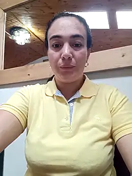 Snapshot of skayhot_ chatting on 02/24/25, 12:48 skayhot online show from 02/24/25, 12:48