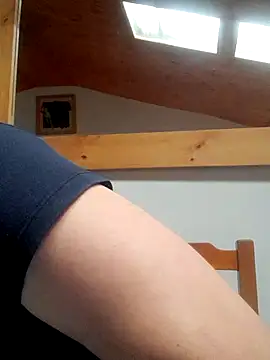 skayhot  online show from 05/26/26, 01:07