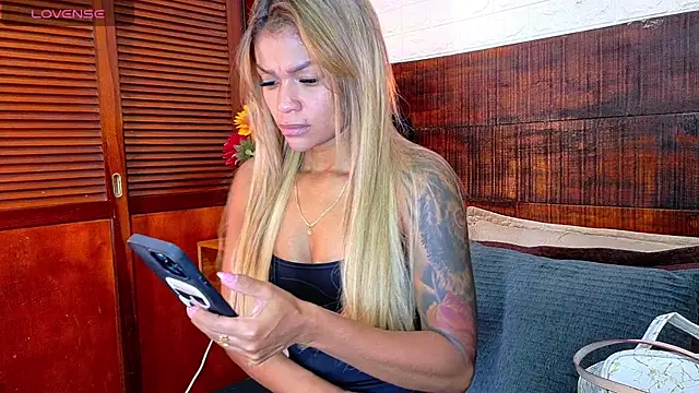 Celeste sanz online show from 11/13/25, 10:47