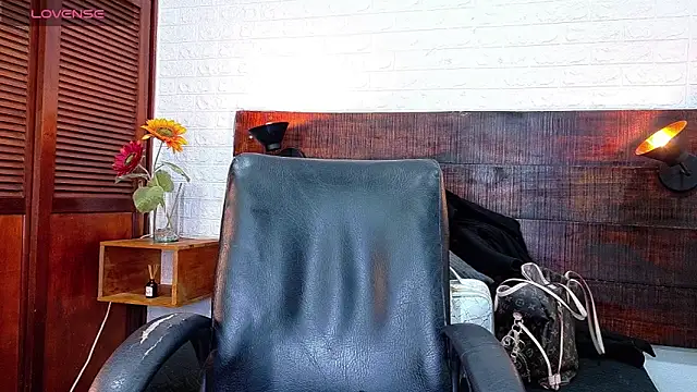 Celeste sanz online show from 11/23/25, 10:48