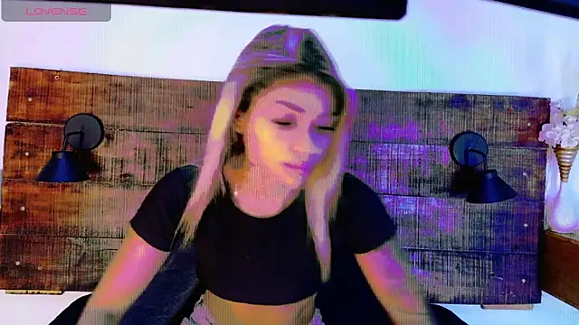 Celeste sanz online show from 05/12/26, 10:56