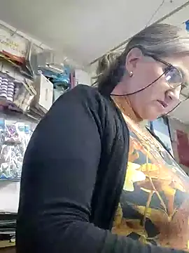 Snapshot of Edged_Hot69 chatting on 12/02/24, 03:03 Edged Hot69 online show from 12/02/24, 03:03