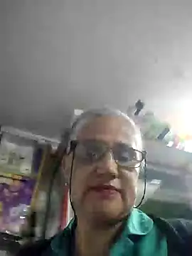 Snapshot of Edged_Hot69 chatting on 12/06/24, 01:00 Edged Hot69 online show from 12/06/24, 01:00