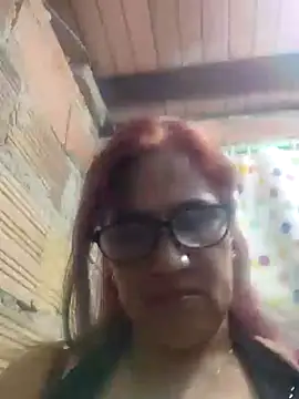 Snapshot of Edged_Hot69 chatting on 01/03/25, 01:38 Edged Hot69 online show from 01/03/25, 01:38