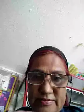 Snapshot of Edged_Hot69 chatting on 02/07/25, 02:04 Edged Hot69 online show from 02/07/25, 02:04