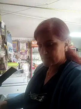 Snapshot of Edged_Hot69 chatting on 02/14/25, 04:52 Edged Hot69 online show from 02/14/25, 04:52