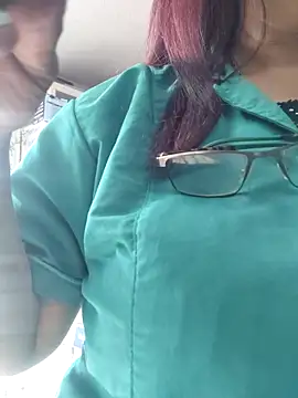 Snapshot of Edged_Hot69 chatting on 03/17/25, 05:49 Edged Hot69 online show from 03/17/25, 05:49