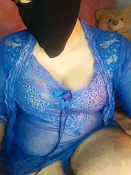 Cat Sharisa online show from 02/13/25, 01:48