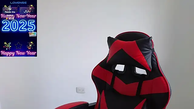 Snapshot of tammyandrade_ chatting on 01/13/25, 02:42 tammyandrade online show from 01/13/25, 02:42