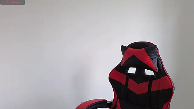 Snapshot of tammyandrade_ chatting on 01/18/25, 02:12 tammyandrade online show from 01/18/25, 02:12