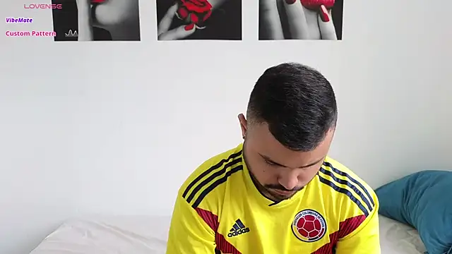 Snapshot of tammyandrade_ chatting on 03/20/25, 12:32 tammyandrade online show from 03/20/25, 12:32