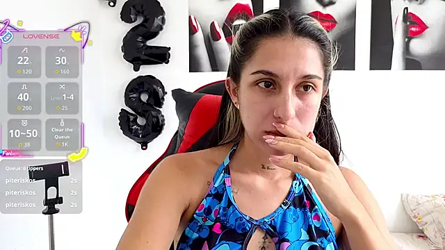 Snapshot of tammyandrade_ chatting on 09/18/25, 02:41 tammyandrade online show from 09/18/25, 02:41