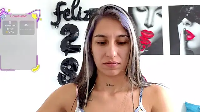 Snapshot of tammyandrade_ chatting on 09/27/25, 02:55 tammyandrade online show from 09/27/25, 02:55