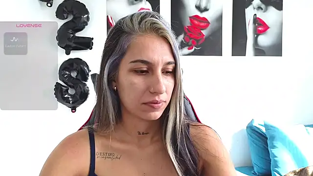 Snapshot of tammyandrade_ chatting on 10/01/25, 01:39 tammyandrade online show from 10/01/25, 01:39