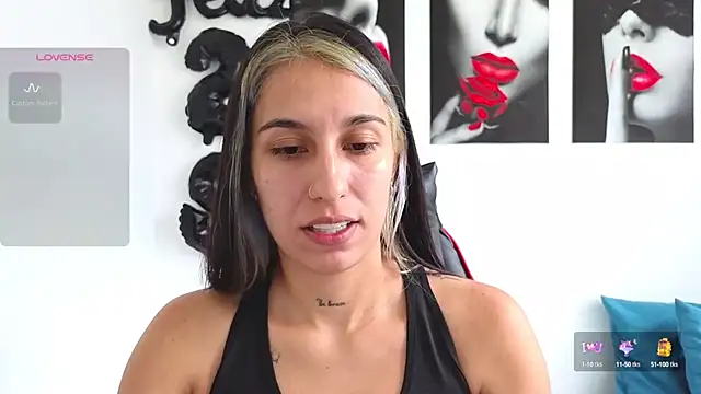 Snapshot of tammyandrade_ chatting on 10/03/25, 03:42 tammyandrade online show from 10/03/25, 03:42