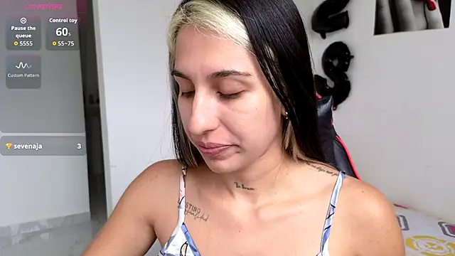 Snapshot of tammyandrade_ chatting on 10/26/25, 04:46 tammyandrade online show from 10/26/25, 04:46