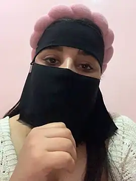 Miss-Soka online show from 12/14/24, 02:21