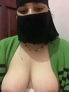 Miss-Soka online show from 12/26/24, 06:52