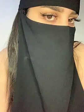 Miss-Soka online show from 04/16/26, 12:11