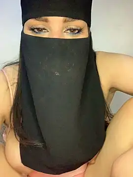 Miss-Soka online show from 04/22/26, 12:46