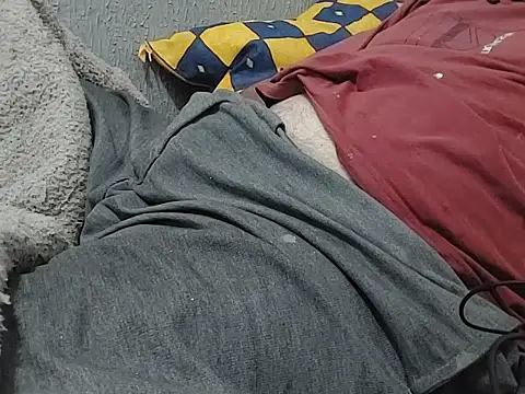 Snapshot of mfreitas005 chatting on 10/02/25, 01:23 mfreitas005 online show from 10/02/25, 01:23