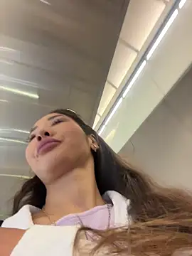 Snapshot of lean_lie8 chatting on 02/25/26, 02:32 lean lie8 online show from 02/25/26, 02:32