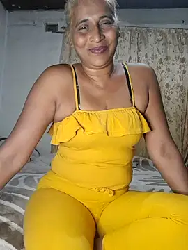 Goodgirlsue 77 online show from 04/06/26, 03:35