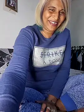 Snapshot of Goodgirlsue_77 chatting on 04/29/26, 08:26 Goodgirlsue 77 online show from 04/29/26, 08:26