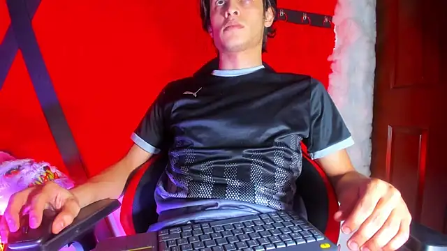 LilOwen  online show from 04/14/26, 08:26