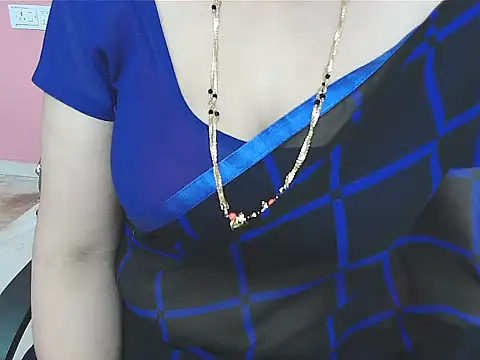 sunitha-3 online show from 09/13/25, 06:24