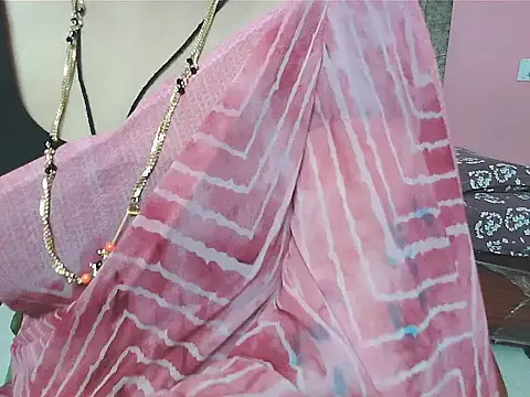 sunitha-3 online show from 10/17/25, 02:52