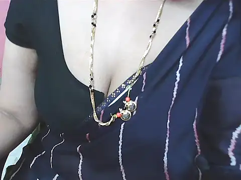 sunitha-3 online show from 11/11/25, 06:19