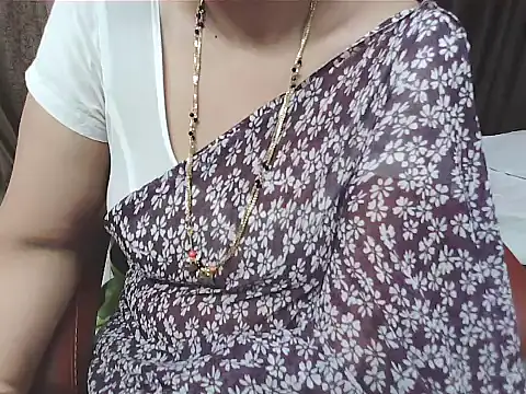 sunitha-3 online show from 11/22/25, 05:45