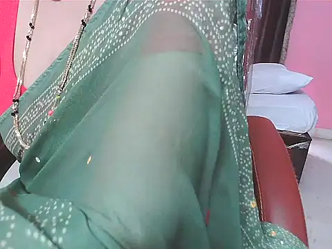 sunitha-3 online show from 12/15/25, 05:01