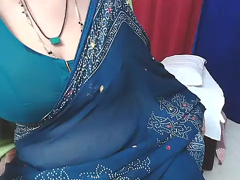 sunitha-3 online show from 12/21/25, 05:31