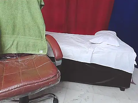 sunitha-3 online show from 12/22/25, 05:37