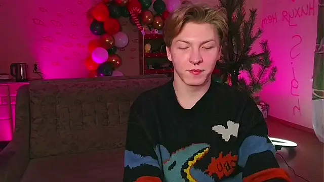 TheMikeSever online show from 01/05/25, 06:02