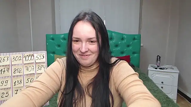 IsabelBlackberry online show from 01/22/25, 12:17