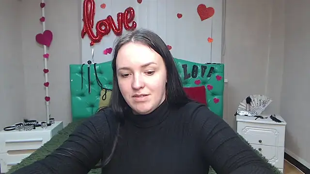 IsabelBlackberry online show from 03/10/25, 12:15