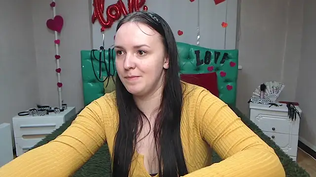 IsabelBlackberry online show from 03/15/25, 09:09