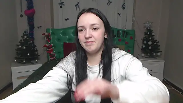 IsabelBlackberry online show from 12/20/25, 06:09