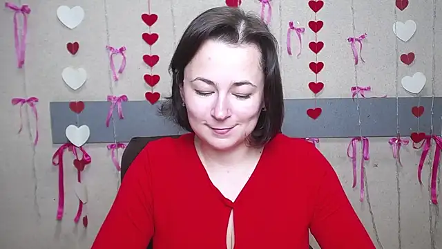 Snapshot of MarieSho chatting on 02/12/25, 12:05 MarieSho online show from 02/12/25, 12:05