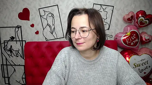 Snapshot of MarieSho chatting on 02/16/25, 02:32 MarieSho online show from 02/16/25, 02:32