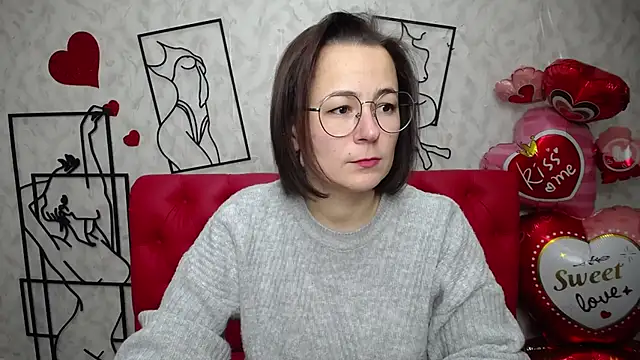 Snapshot of MarieSho chatting on 02/21/25, 05:53 MarieSho online show from 02/21/25, 05:53